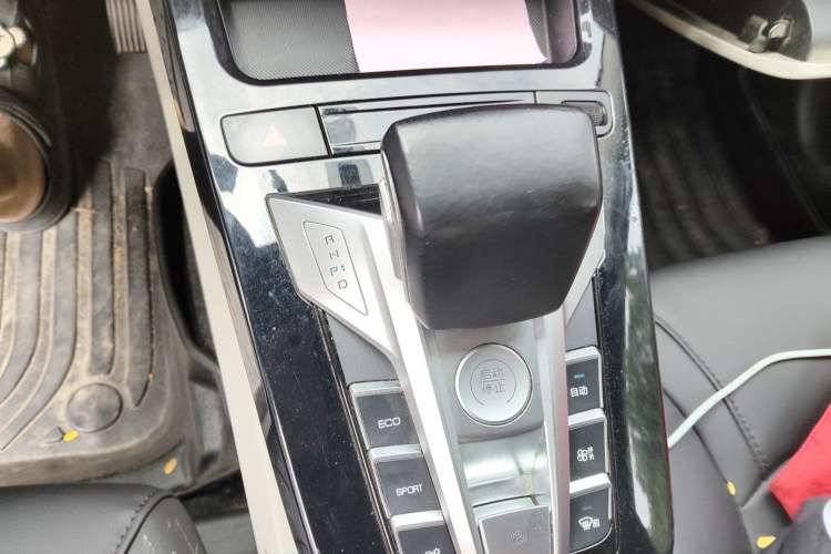 Used BYD Yuan Pro 2021 401 km Luxury Version Gear Lever