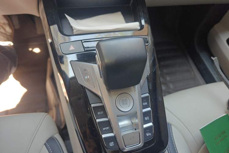 Used BYD Yuan Pro 2021 401 km Deluxe Version Gear Lever