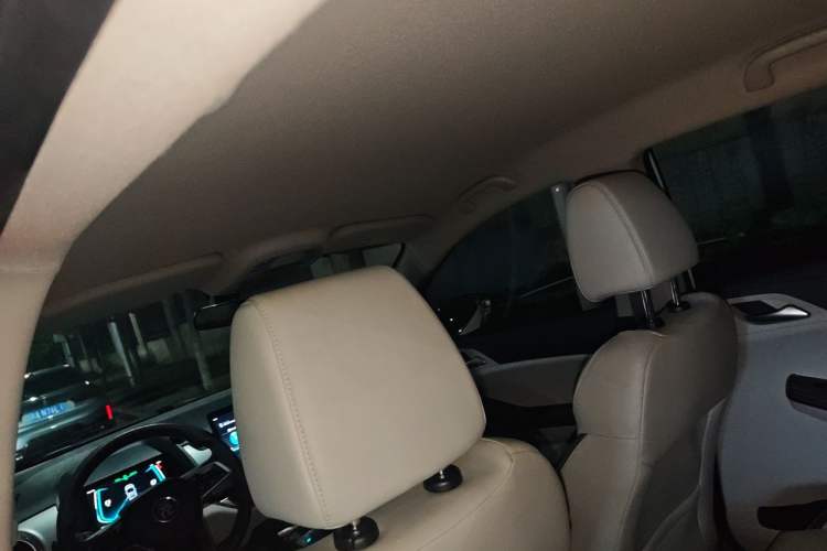 Used BYD Yuan Pro 2021 401 km Luxury Version Headliner