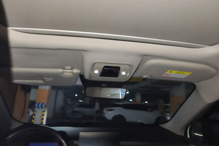 Used BYD Yuan Pro 2021 401 km Deluxe Version Headliner