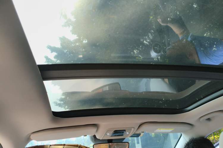 Used BYD Yuan Pro 2021 401 km Deluxe Version Headliner