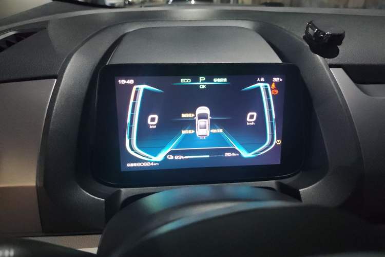 Used BYD Yuan Pro 2021 401 km Luxury Version Instrument Cluster