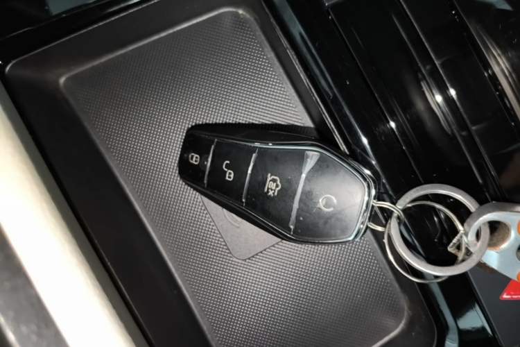 Used BYD Yuan Pro 2021 401 km Deluxe Version Interior 1