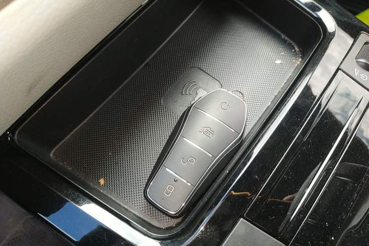 Used BYD Yuan Pro 2021 "Love for a Lifetime" Edition Interior 1