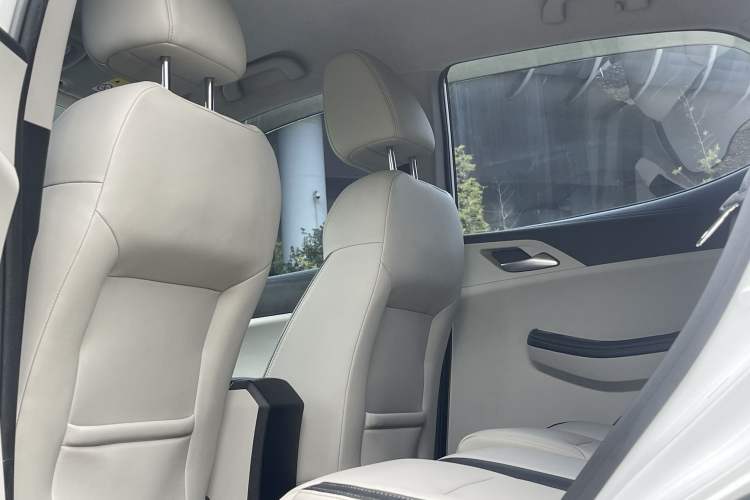 Used BYD Yuan Pro 2021 401 km Luxury Version Interior 1