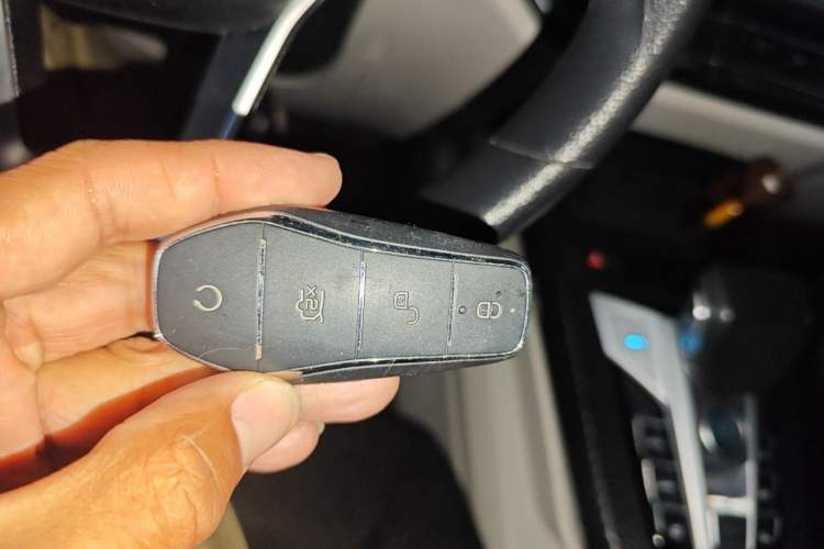 Used BYD Yuan Pro 2021 401 km Luxury Version Interior 1