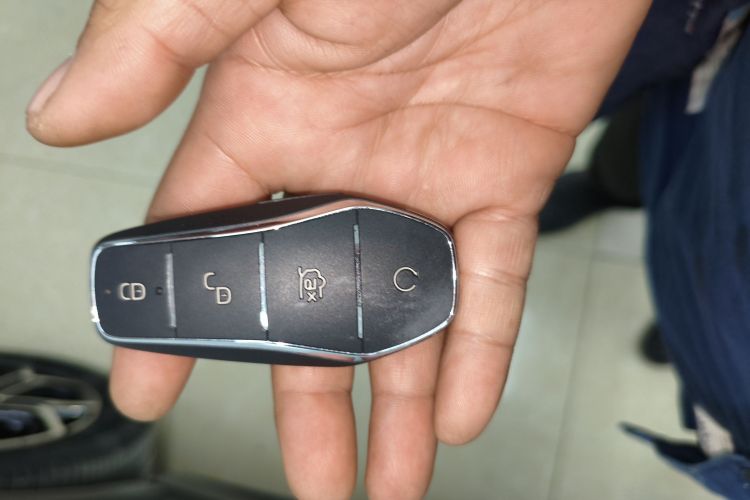 Used BYD Yuan Pro 2021 401 km Deluxe Version Interior 1