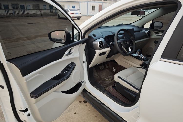 Used BYD Yuan Pro 2021 401 km Luxury Version Interior 2