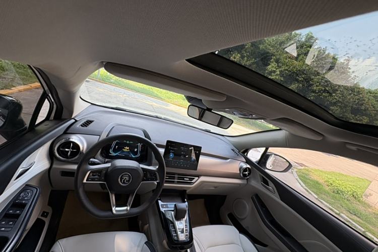Used BYD Yuan Pro 2021 Lifetime Edition Interior 3