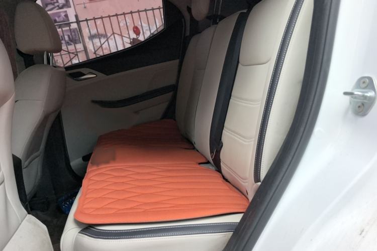 Used BYD Yuan Pro 2021 401 km Deluxe Version Interior 4