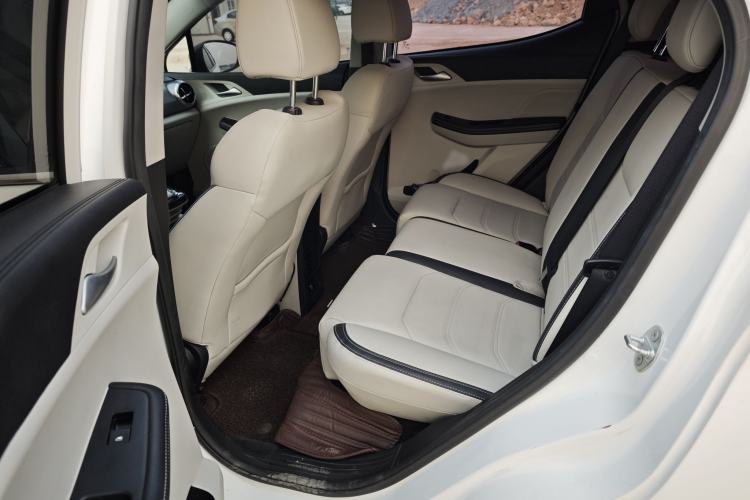Used BYD Yuan Pro 2021 401 km Luxury Version Interior 5
