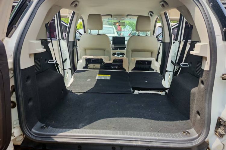 Used BYD Yuan Pro 2021 401 km Luxury Version Interior 5