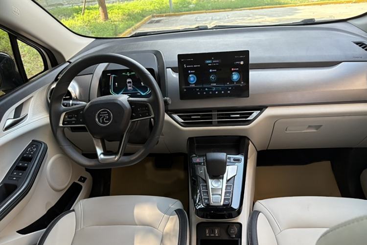 Used BYD Yuan Pro 2021 Lifetime Edition Interior 6