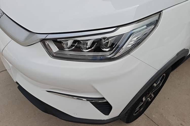 Used BYD Yuan Pro 2021 401 km Luxury Version Left Front Headlight