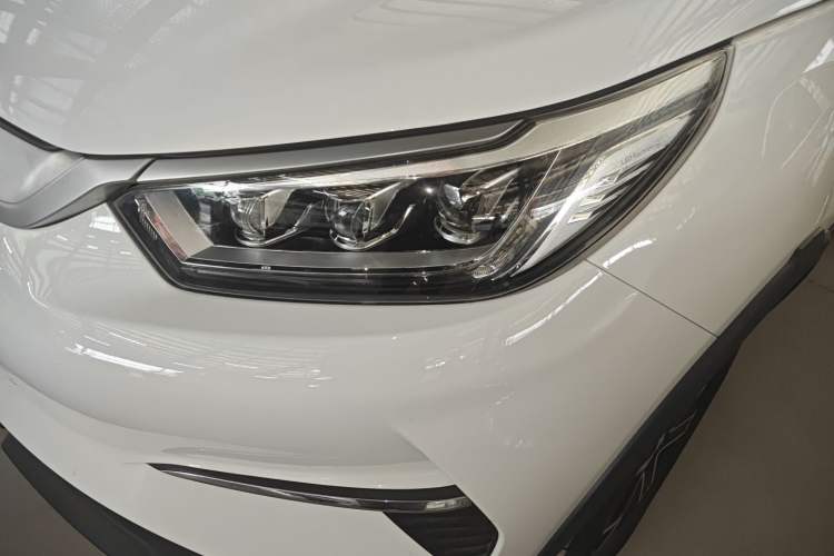 Used BYD Yuan Pro 2021 401 km Luxury Version Left Front Headlight