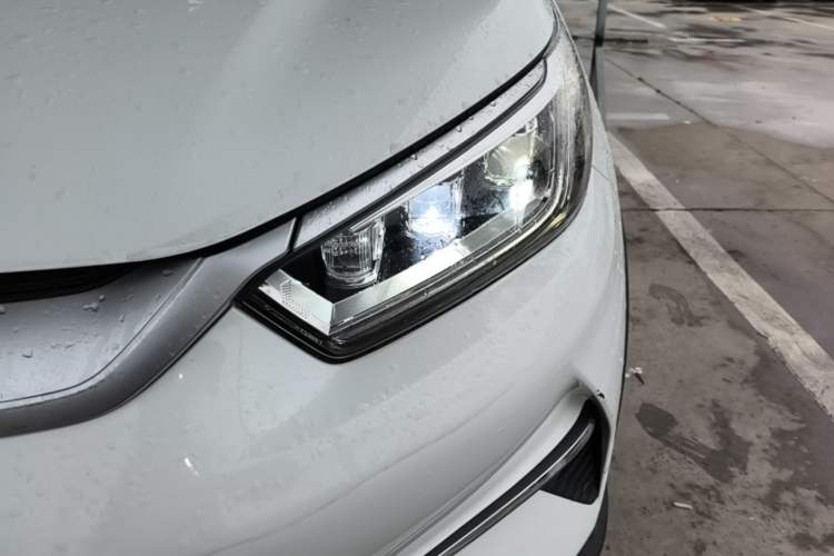 Used BYD Yuan Pro 2021 401 km Deluxe Version Left Front Headlight