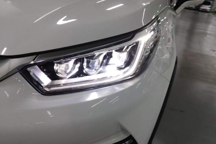 Used BYD Yuan Pro 2021 401 km Deluxe Version Left Front Headlight