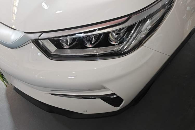 Used BYD Yuan Pro 2021 401 km Deluxe Version Left Front Headlight