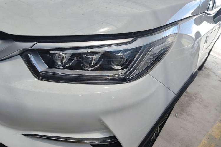 Used BYD Yuan Pro 2021 401 km Deluxe Version Left Front Headlight
