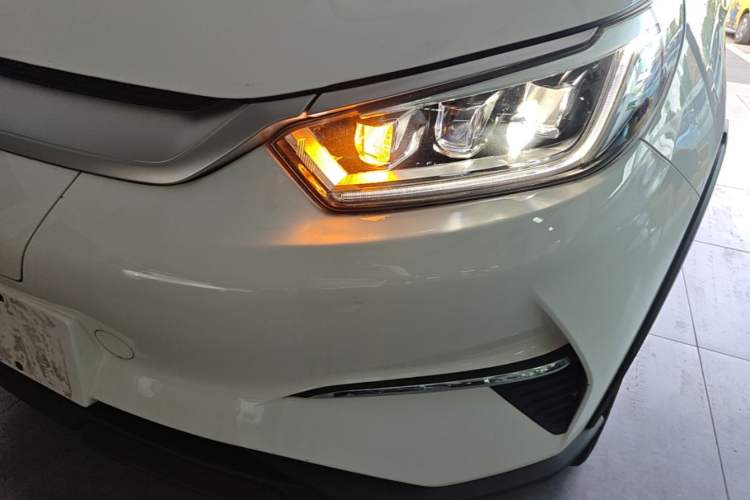 Used BYD Yuan Pro 2021 401 km Luxury Version Left Front Headlight
