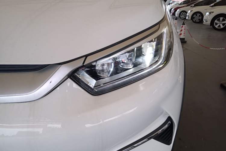 Used BYD Yuan Pro 2021 401 km Luxury Version Left Front Headlight
