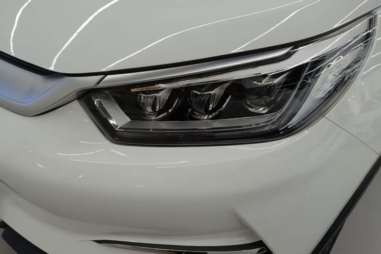 Used BYD Yuan Pro 2021 401 km Deluxe Version Left Front Headlight