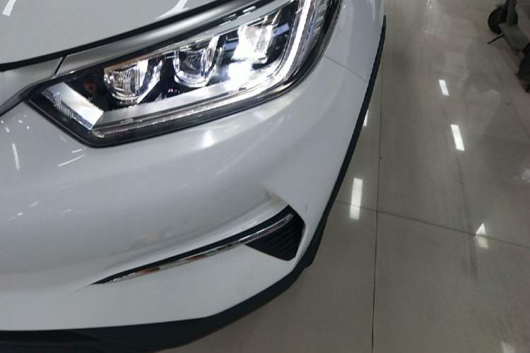 Used BYD Yuan Pro 2021 401 km Luxury Version Left Front Headlight