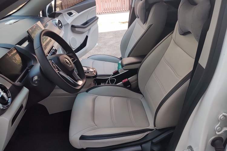 Used BYD Yuan Pro 2021 401 km Luxury Version Left Front Seat