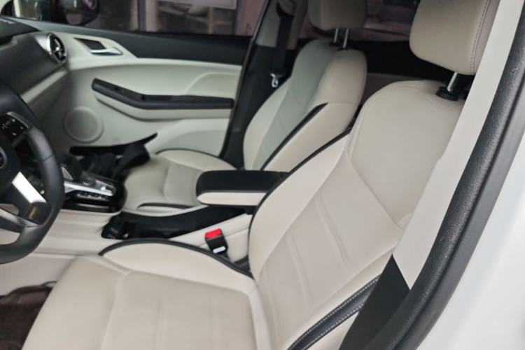 Used BYD Yuan Pro 2021 401 km Luxury Version Left Front Seat
