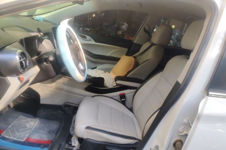 Used BYD Yuan Pro 2021 "Love for a Lifetime" Edition Left Front Seat