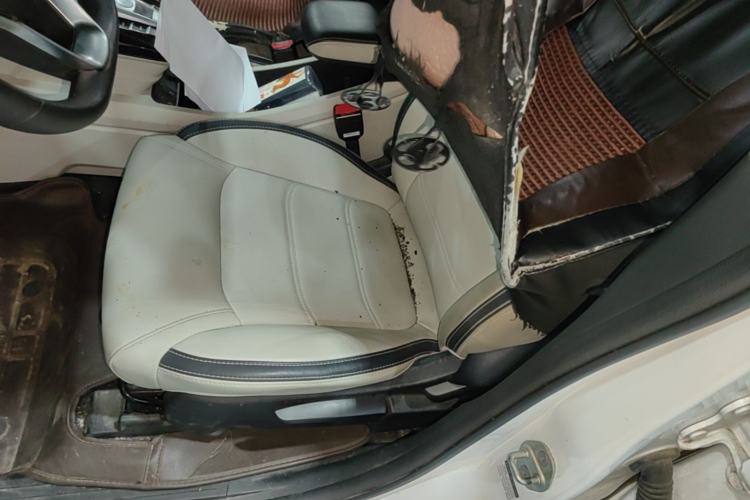 Used BYD Yuan Pro 2021 401 km Luxury Version Left Front Seat