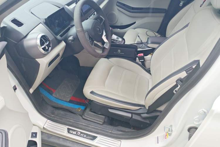 Used BYD Yuan Pro 2021 401 km Deluxe Version Left Front Seat