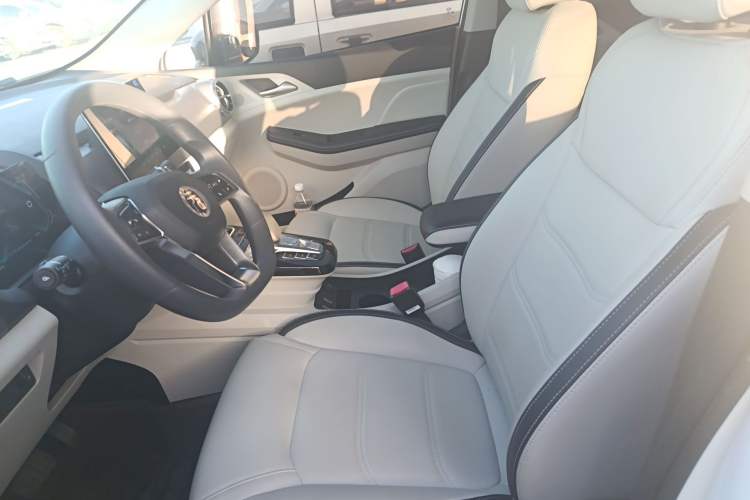 Used BYD Yuan Pro 2021 401 km Luxury Version Left Front Seat