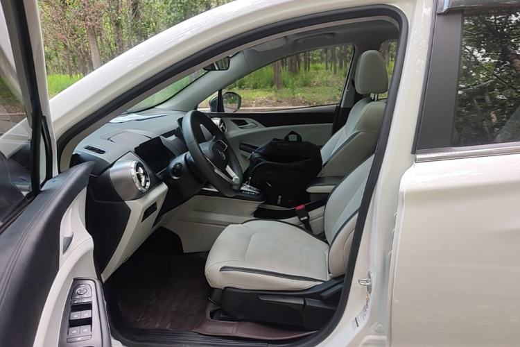 Used BYD Yuan Pro 2021 "Love for a Lifetime" Edition Left Front Seat