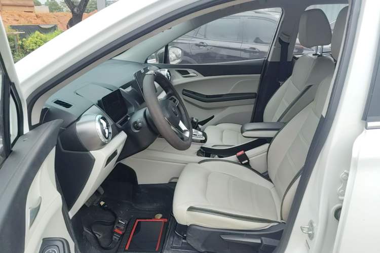 Used BYD Yuan Pro 2021 401 km Luxury Version Left Front Seat