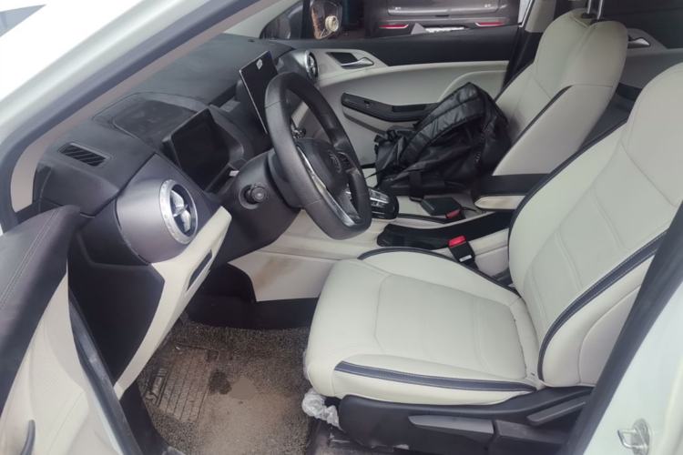 Used BYD Yuan Pro 2021 "Love for a Lifetime" Edition Left Front Seat