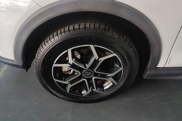 Used BYD Yuan Pro 2021 401 km Deluxe Version Left Front Wheel Hub