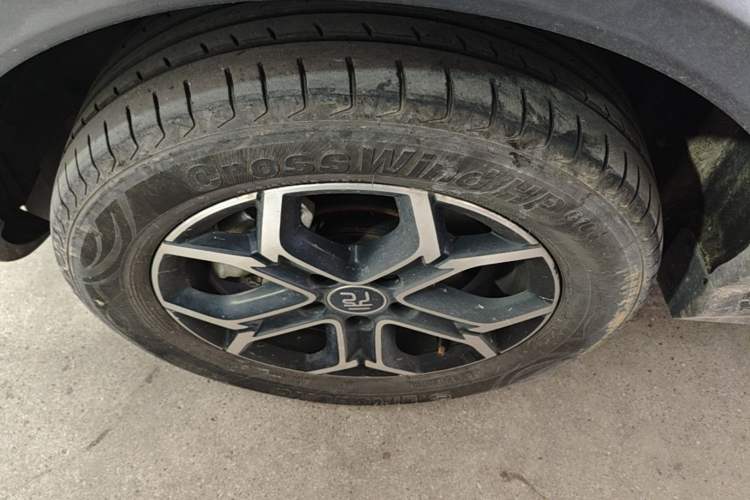 Used BYD Yuan Pro 2021 401 km Luxury Version Left Front Wheel Hub