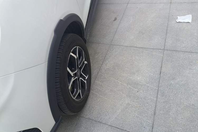 Used BYD Yuan Pro 2021 Lifetime Edition Left Front Wheel Hub