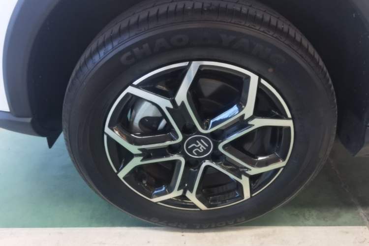 Used BYD Yuan Pro 2021 401 km Luxury Version Left Front Wheel Hub