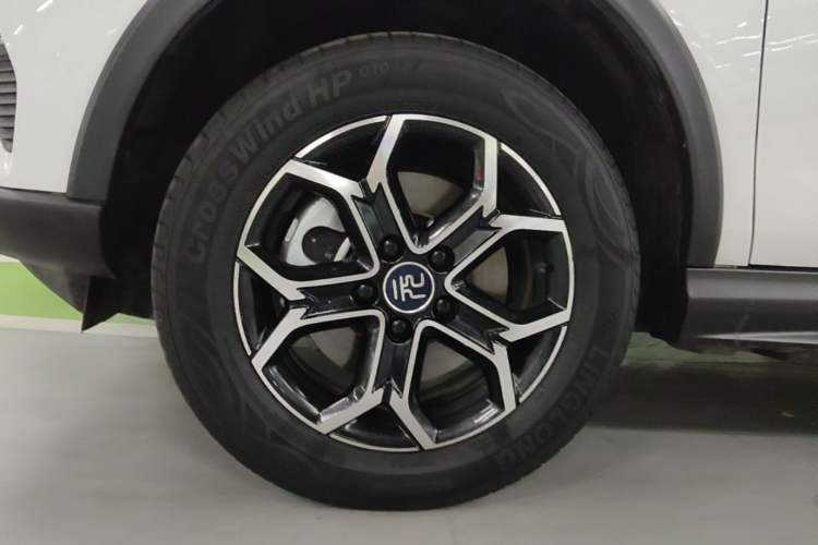 Used BYD Yuan Pro 2021 401 km Deluxe Version Left Front Wheel Hub