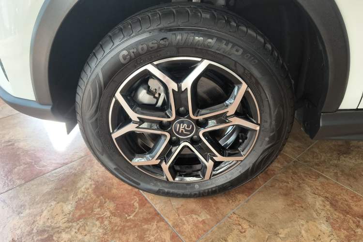 Used BYD Yuan Pro 2021 401 km Deluxe Version Left Front Wheel Hub