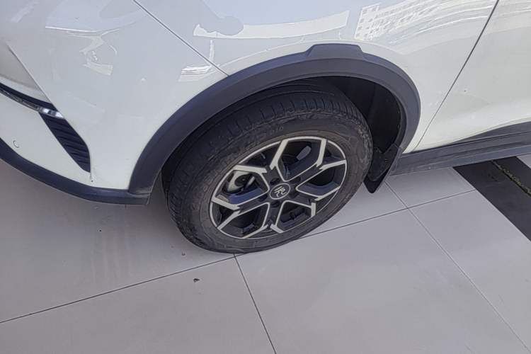 Used BYD Yuan Pro 2021 Lifetime Edition Left Front Wheel Hub