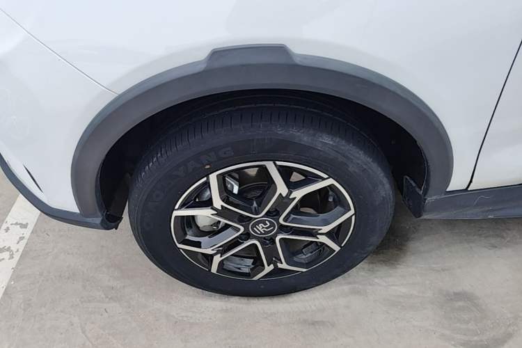 Used BYD Yuan Pro 2021 401 km Deluxe Version Left Front Wheel Hub