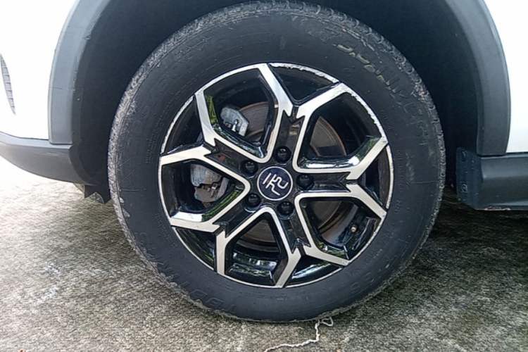 Used BYD Yuan Pro 2021 401 km Luxury Version Left Front Wheel Hub