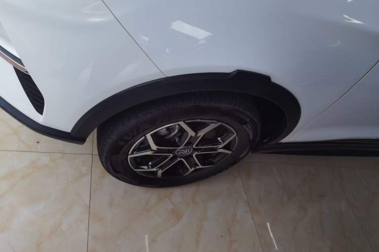 Used BYD Yuan Pro 2021 "Love for a Lifetime" Edition Left Front Wheel Hub