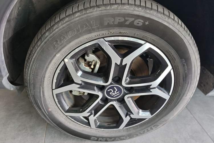 Used BYD Yuan Pro 2021 401 km Luxury Version Left Front Wheel Hub