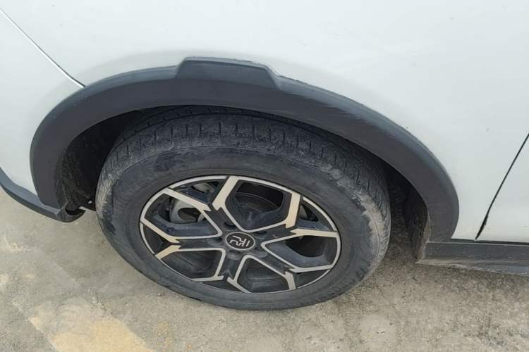Used BYD Yuan Pro 2021 401 km Luxury Version Left Front Wheel Hub