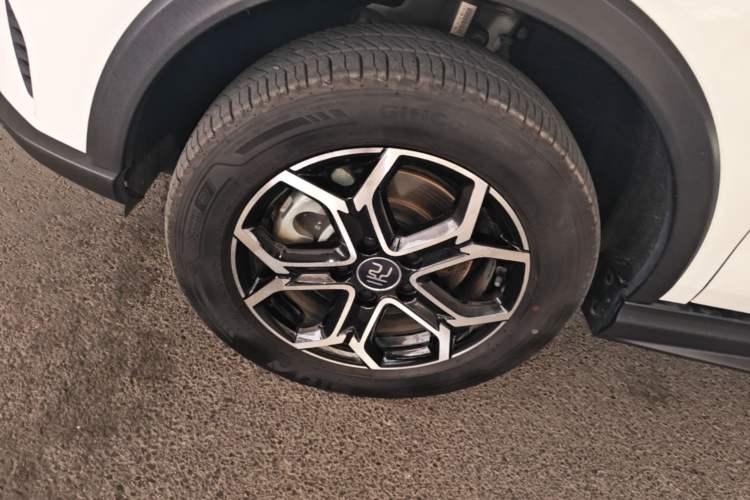 Used BYD Yuan Pro 2021 Lifetime Edition Left Front Wheel Hub