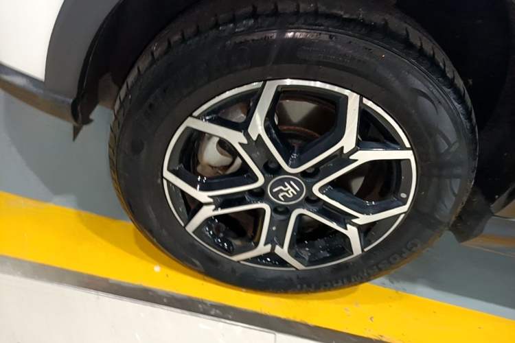 Used BYD Yuan Pro 2021 Lifetime Edition Left Front Wheel Hub